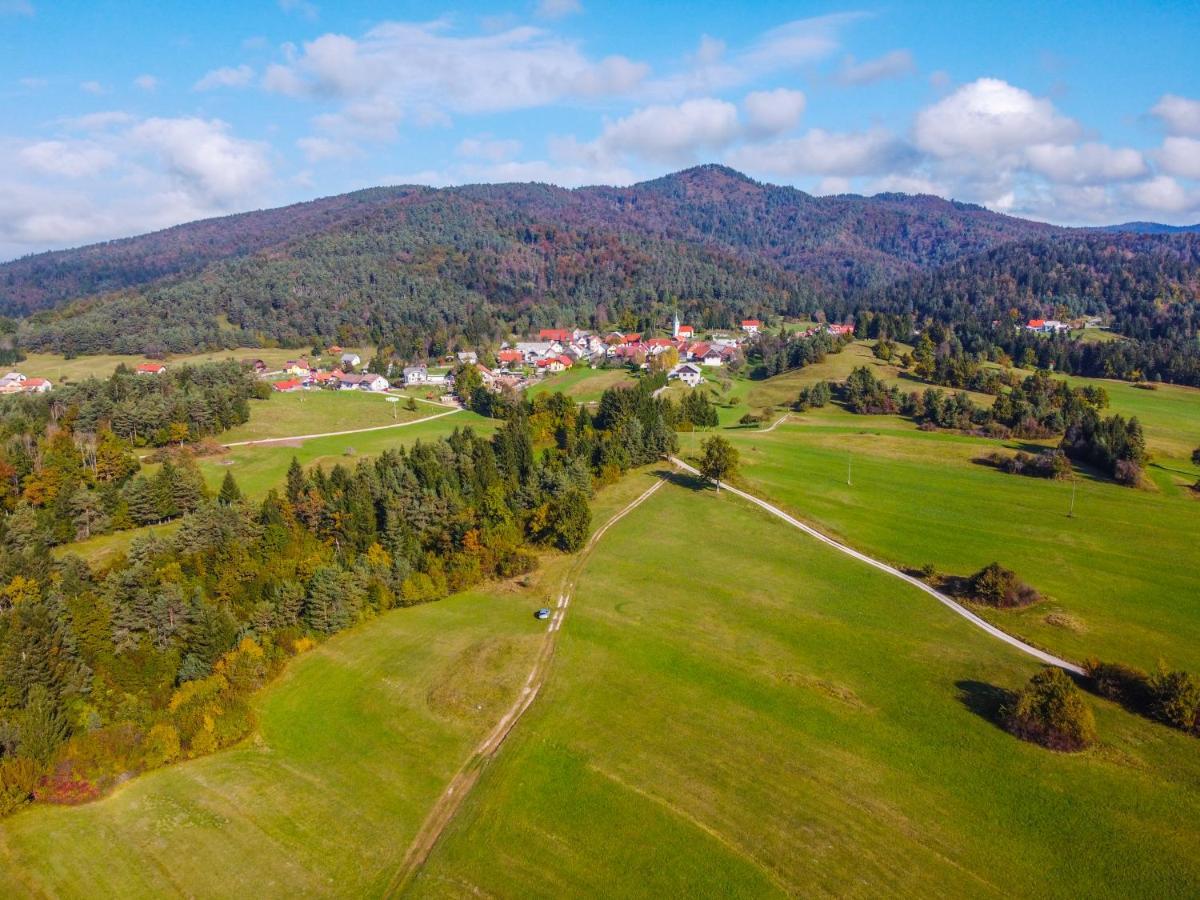 Notranjska Hisa - Traditional Country House, Close To The World Attraction Cerknica Lake Begunje pri Cerknici Ngoại thất bức ảnh