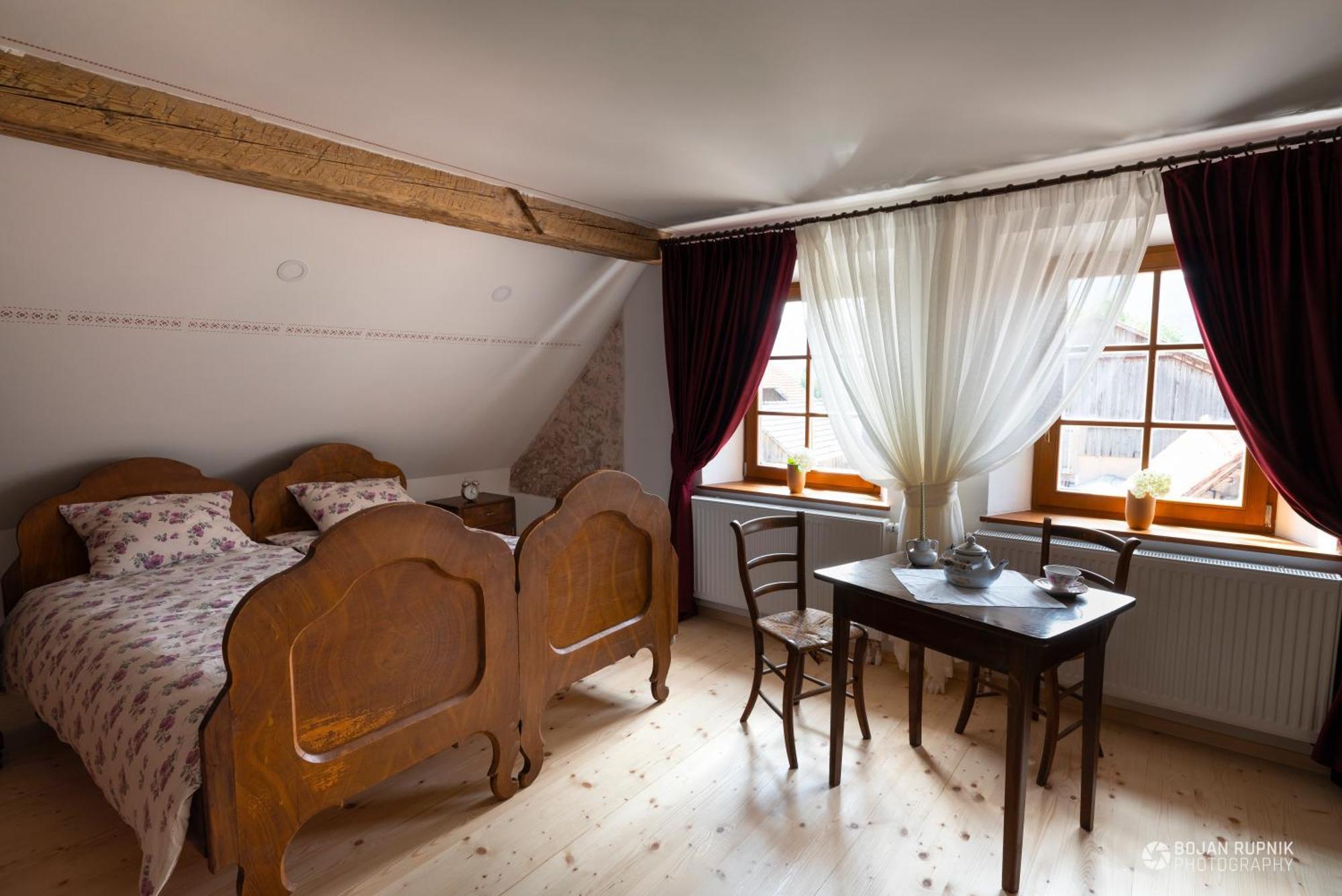 Notranjska Hisa - Traditional Country House, Close To The World Attraction Cerknica Lake Begunje pri Cerknici Ngoại thất bức ảnh