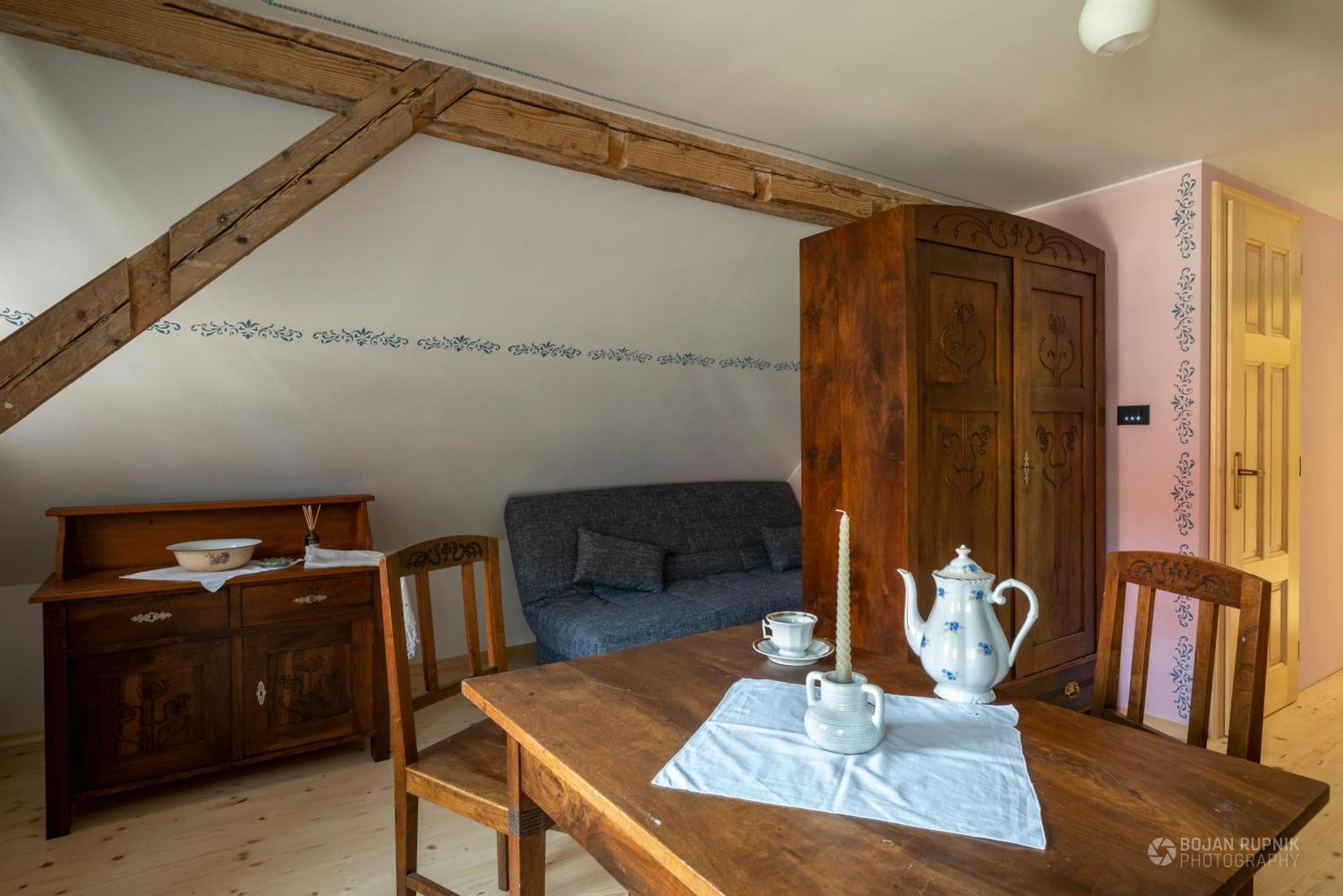 Notranjska Hisa - Traditional Country House, Close To The World Attraction Cerknica Lake Begunje pri Cerknici Ngoại thất bức ảnh
