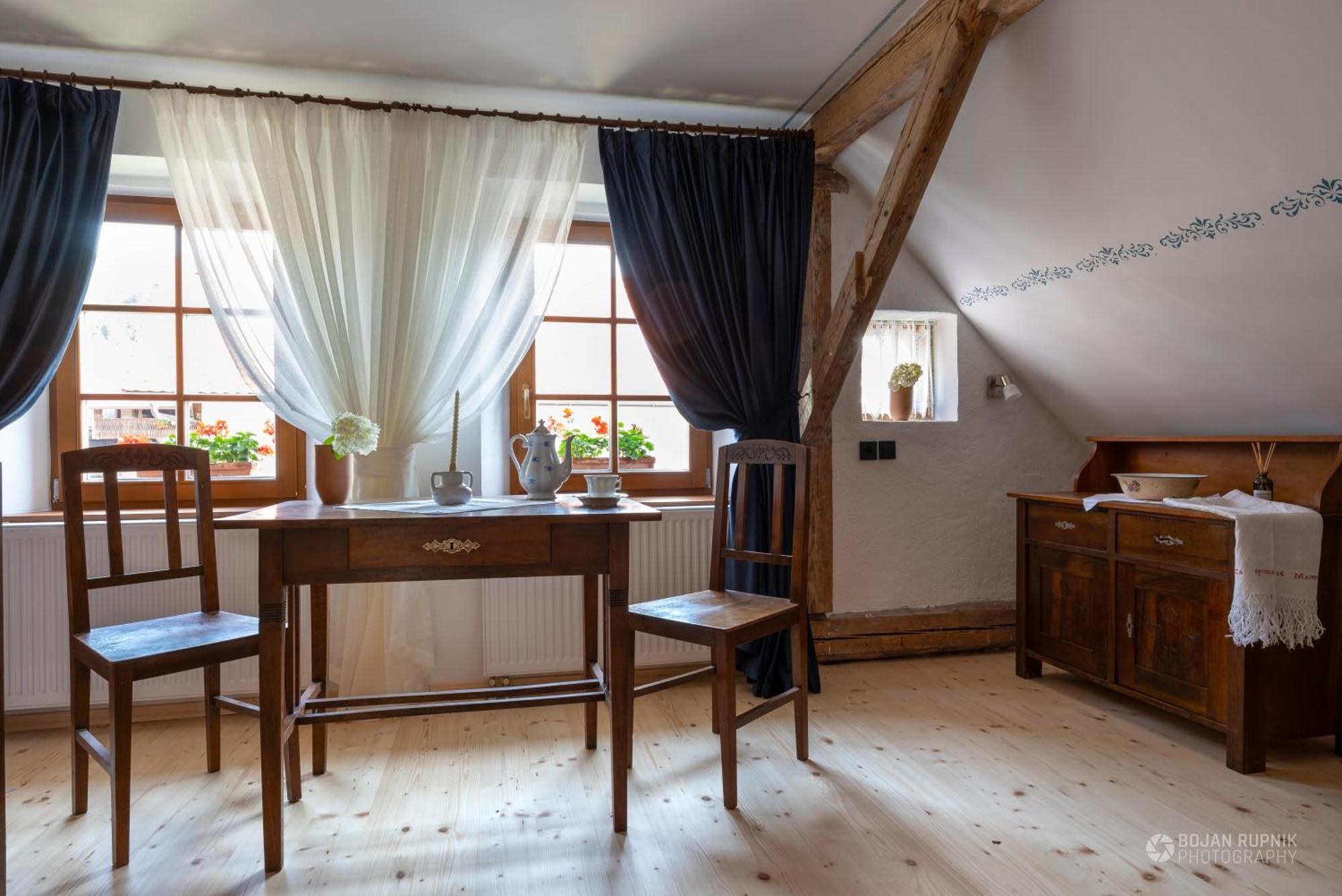 Notranjska Hisa - Traditional Country House, Close To The World Attraction Cerknica Lake Begunje pri Cerknici Ngoại thất bức ảnh